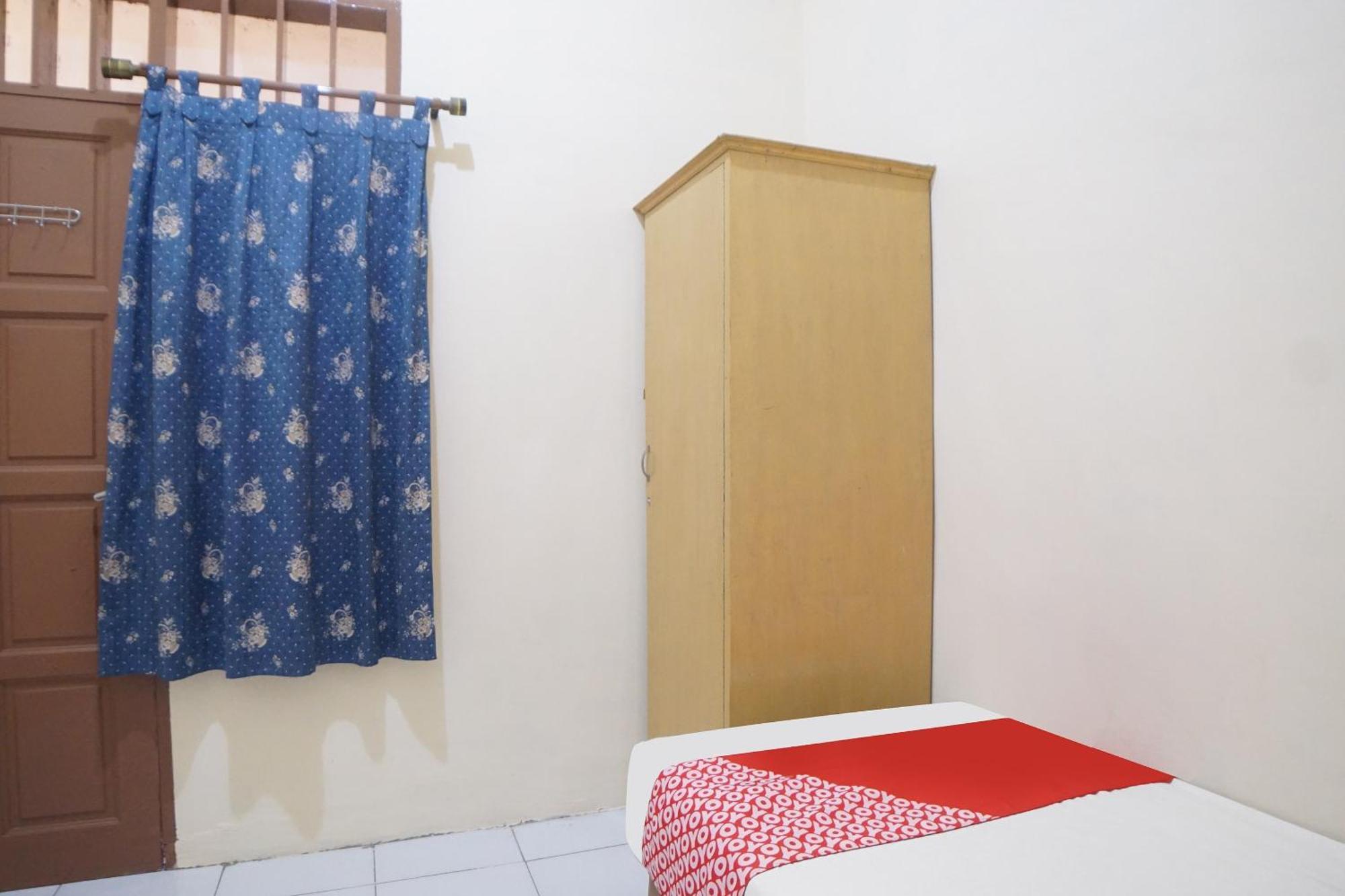 Hotel Spot On 91977 Kost Ketapang Syariah à Medan Extérieur photo