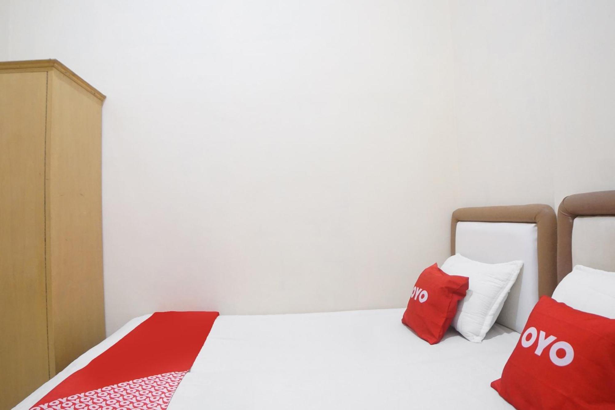 Hotel Spot On 91977 Kost Ketapang Syariah à Medan Extérieur photo