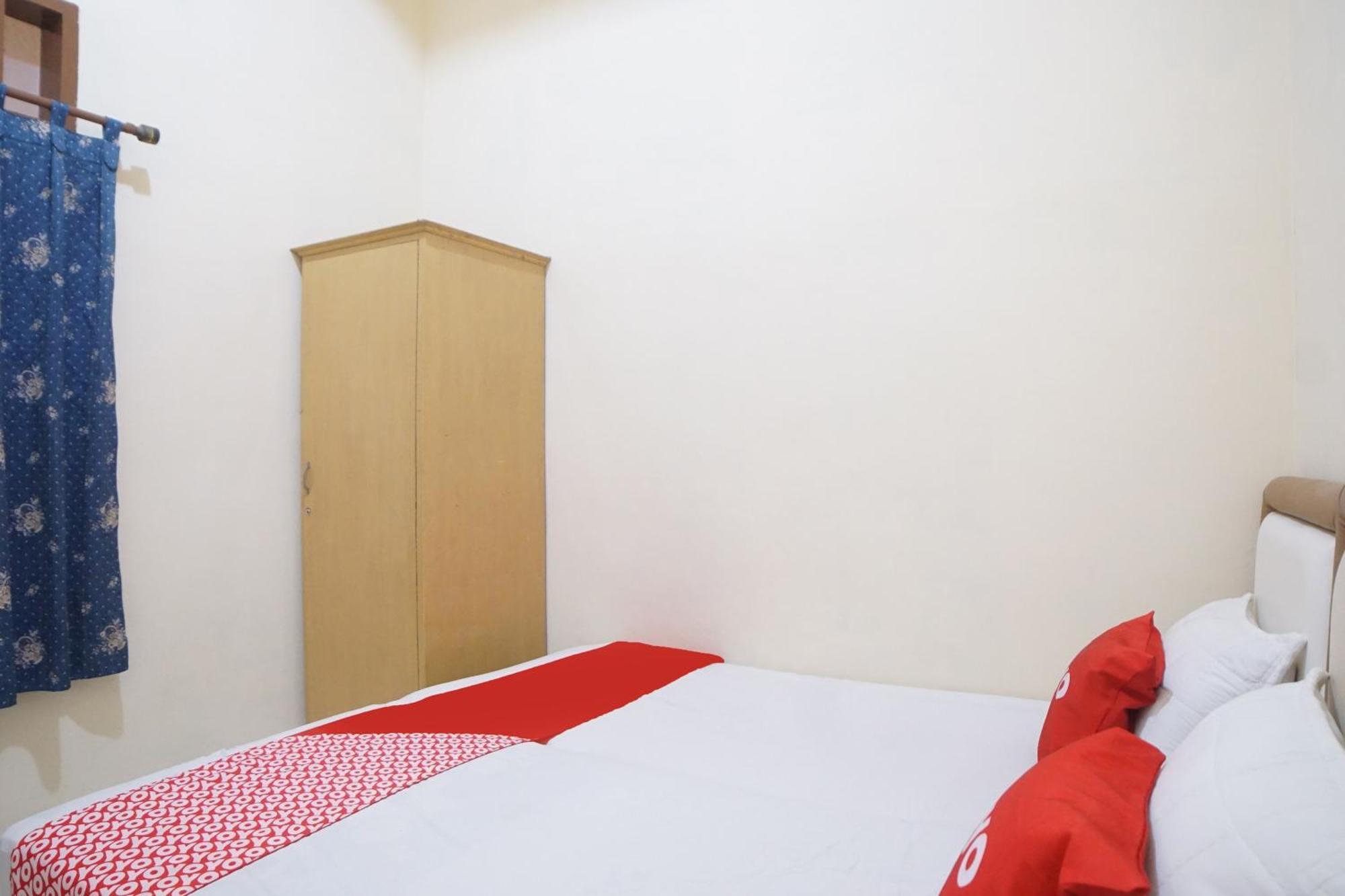 Hotel Spot On 91977 Kost Ketapang Syariah à Medan Extérieur photo